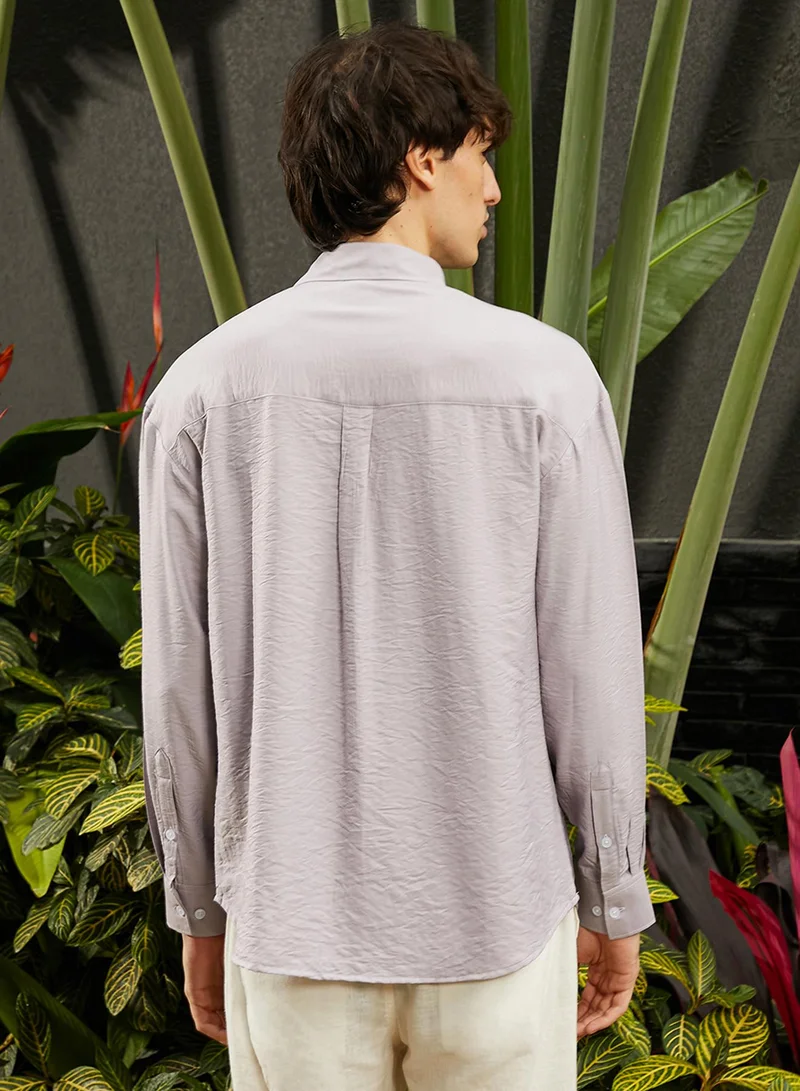 Campus Sutra Campus Sutra Men's Lilac Breezy Wrinked Shirt For Casual Wear | Spread Collar | Long Sleeve | Button Closure | Shirt Crafted With Comfort Fit For Everyday Wear