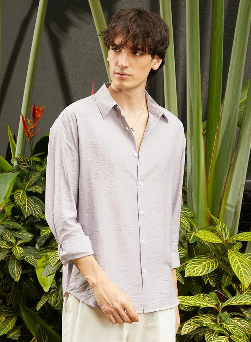Campus Sutra Campus Sutra Men's Lilac Breezy Wrinked Shirt For Casual Wear | Spread Collar | Long Sleeve | Button Closure | Shirt Crafted With Comfort Fit For Everyday Wear