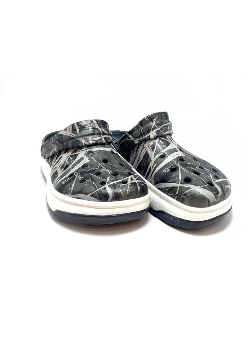 Crocs are comfortable - Image 4