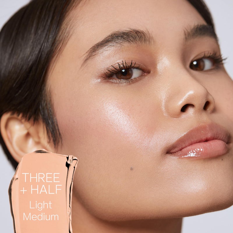 Saie مرطب ساي سليب تينت SPF 35 - مرطب بتغطية خفيفة + واقي شمس واسع الطيف بأكسيد الزنك مع حمض الهيالورونيك المرطب - ظل ثلاثة ونصف (1.35 أونصة) - Image 3