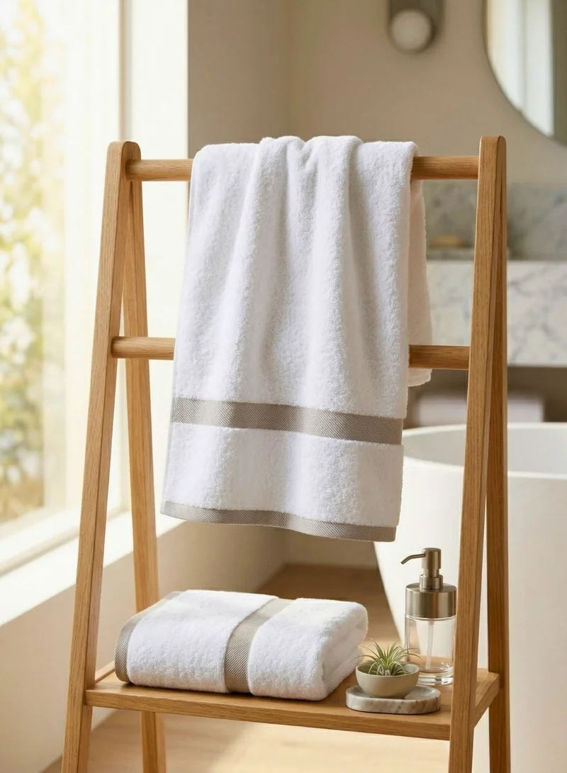 1 تشيس طقم مناشف حمام من قطعتين - مناشف حمام ناعمة وماصة مصنوعة من القطن الخالص بنسبة 100%، وزنها 600 غرام/متر مربع، بحواف مخططة بيج، مناشف كبيرة فاخرة للاستخدام المنزلي والمنتجعات الصحية والفنادق