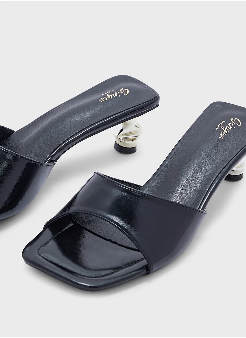 Ginger Interest Heel Mule Heel Sandal