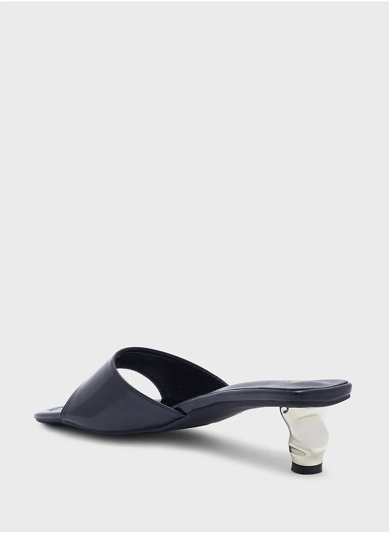 Ginger Interest Heel Mule Heel Sandal