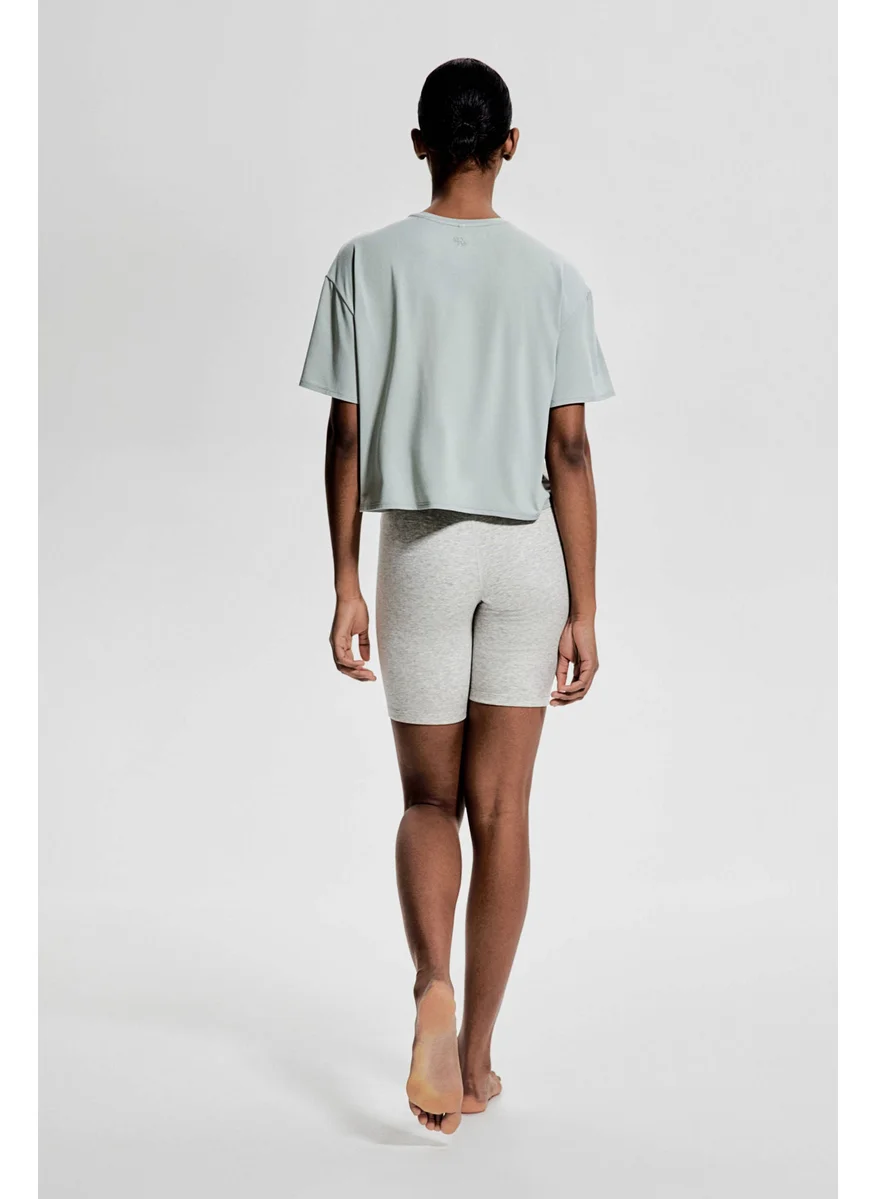 H&M Boxy-Style Sports Top In Drymove™