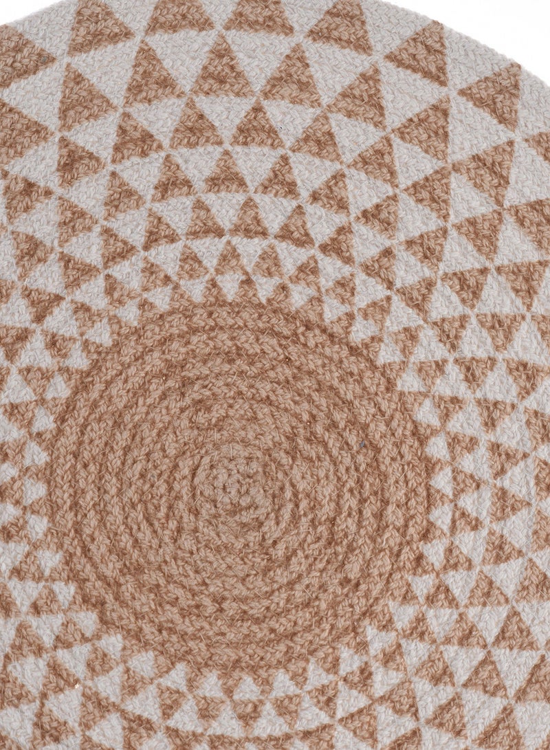 Dream Decor Beige and White Circular Placemat  - Image 2