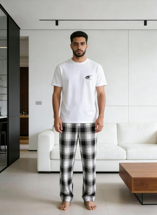 تايك تو مجموعة من بنطال كاروهات وتيشيرت بياقة دائرية مطبوع للرجال - Image 1