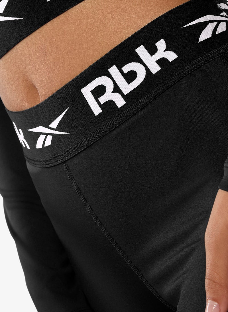 ريبوك ليجنز تدريب اللياقة البدنية الأساسي بخصر مجعد - Image 3