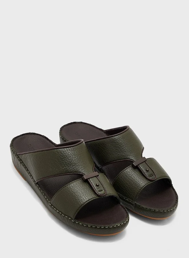 Robert Wood Buckle Detail Traditional Arabic Sandals