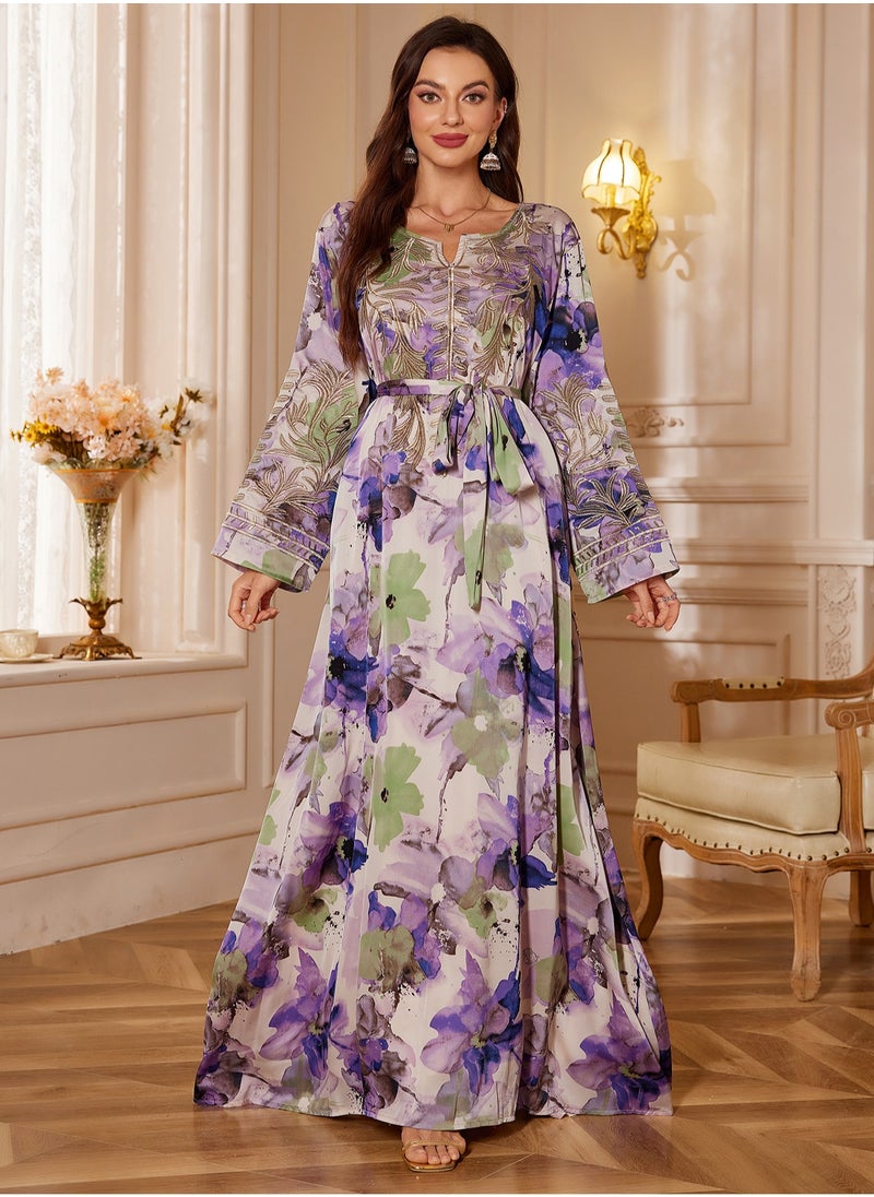 مدام يونيك عباية مزينة بتطريز وأكمام طويلة بطبعة زهور مع حزام - أناقة نسائية  - Image 1