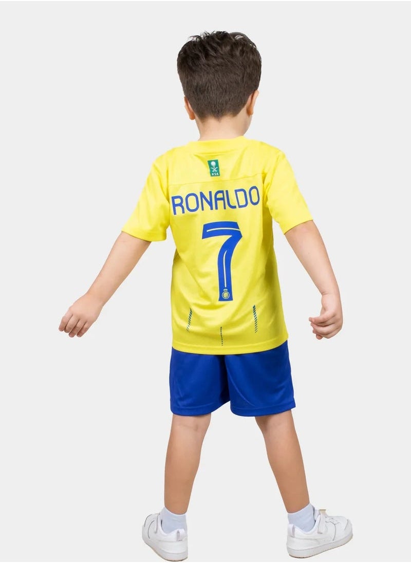 AL Nasar Riyadh Ronaldo Jersey for Kids, New Season 23/24 Al Nassr Home Football Jersey with Shorts - pzsku/ZA1E0B98771831C2BFCC2Z/45/_/1720816275/07e02da3-2f9e-4da0-95ed-64b4ab4d794f