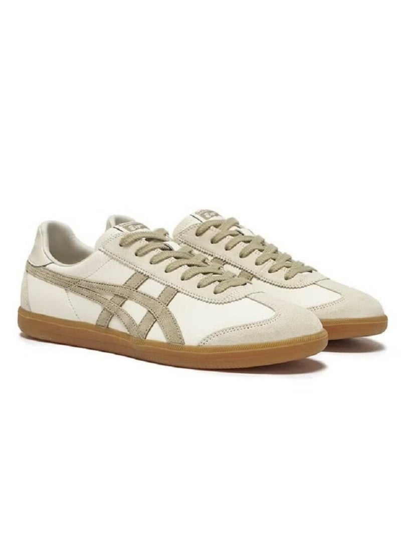 Onitsuka Tiger - Tokuten Casual Shoes Women and Men Beige/Green - Image 1