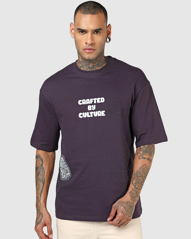 بيواكوف Men's Purple Crafted By Culture Applique Oversized T-shirt