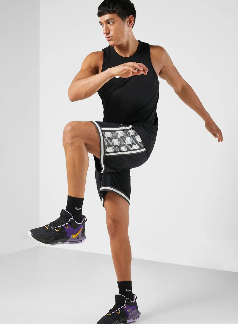 Nike 8" Dri-Fit DNA Seasonal Shorts