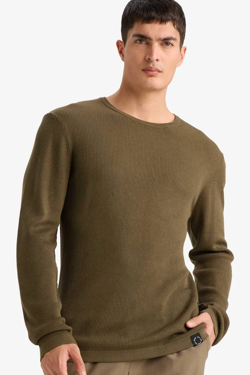 ديفاكتو Crew Neck Knit Pullover