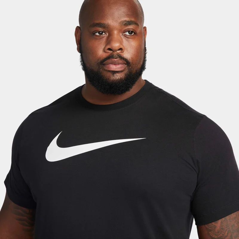 Nike Black Men's Sportswear Swoosh T-Shirt for Men | Best Price UAE