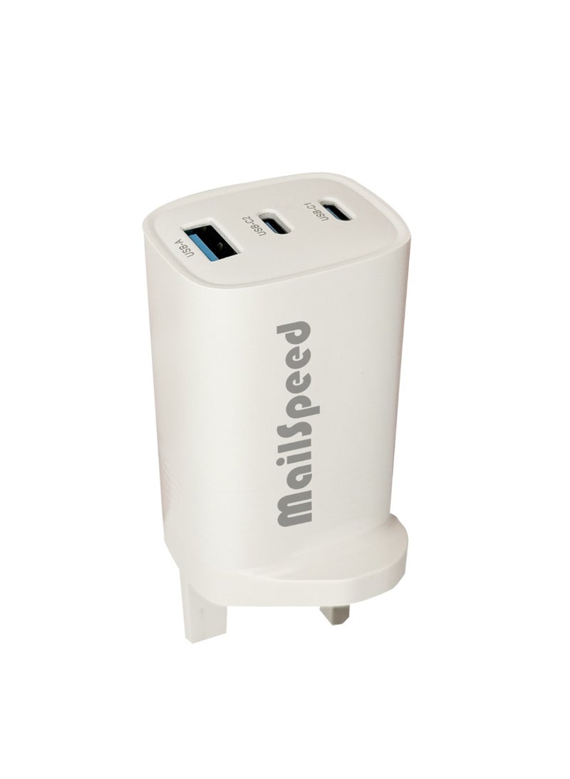 ميل سبيد شاحن باور بورت III مربع من نوع USB C سريع  بقدرة 67 وات ومقبس لأجهزة آيفون 17 و12 ميني و12 برو ماكس و11 وجالاكسي وبكسل 4/3 وآي باد برو والمزيد.. وجميع الاجهزة 3 منافذ . 2 تايب سي  . و واحد يو اس بي سريع - Image 5