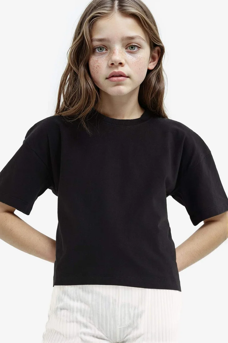 ديفاكتو Girl Relax Fit Crew Neck Short Sleeve T-Shirt