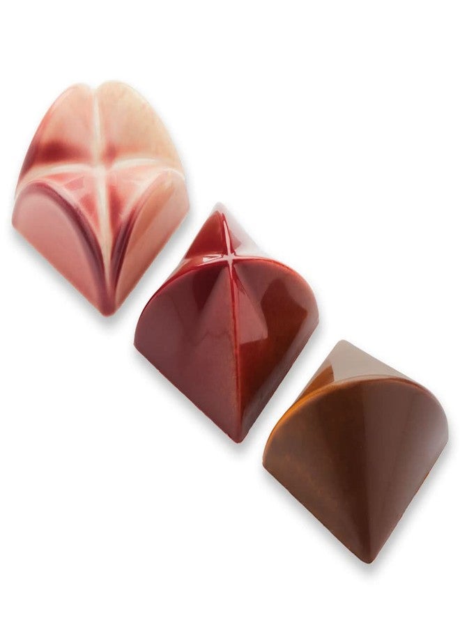 Martellato MA1042 Clear Polycarbonate Chocolate Mold with 28 Vault Square Cavities 26.5mm x 26.5mm x 20mm High - Image 4