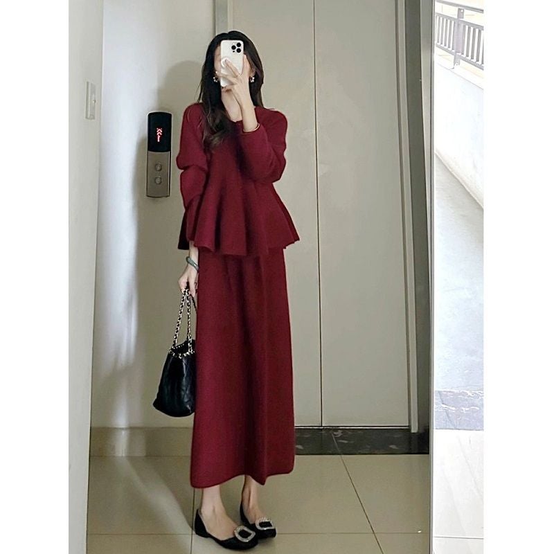 Autumn and Winter Salt Style Light Mature Royal Sisters Little Dress Sense Small Chanel Style Knitted Sweater Skirt Two-piece Suit Women wine red sweater skirt [two-piece]]