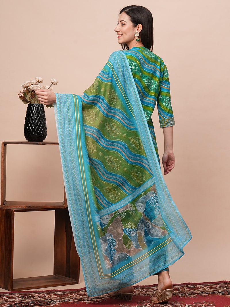 globus Globus Women Leheriya Printed Mandarin Collar Thread Work Straight Kurta With Trousers & Dupatta - Image 3