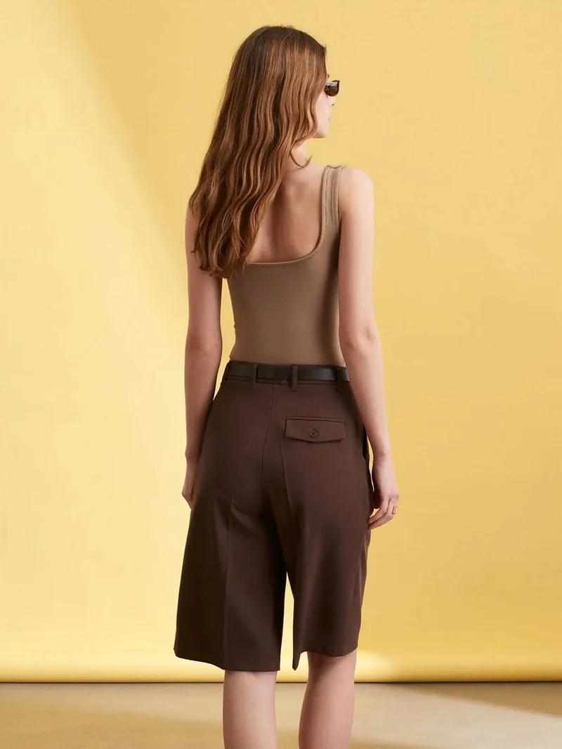 ديلفين Dilvin High-Waist Wide-Leg Tailored Shorts