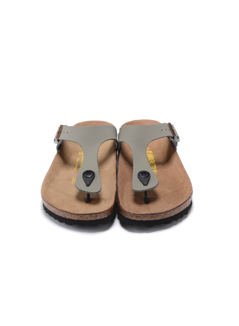 BIRKENSTOCK Gizeh Toe-Post Leather Sandals - Image 4