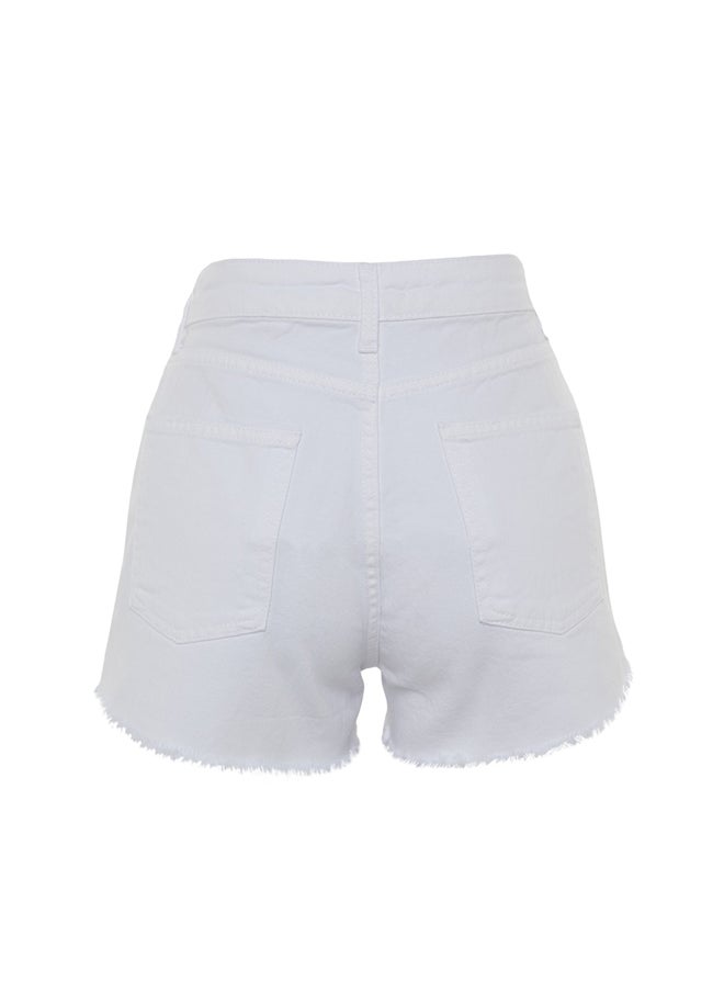 trendyol - White Ripped Detail Denim Shorts TWOSS23SR00154 - Image 1