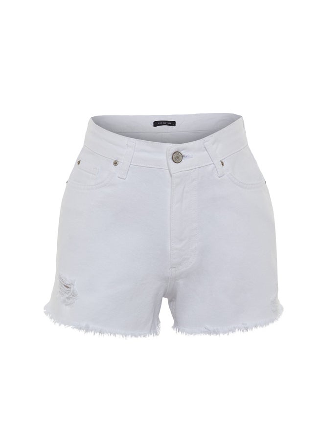 trendyol - White Ripped Detail Denim Shorts TWOSS23SR00154 - Image 1