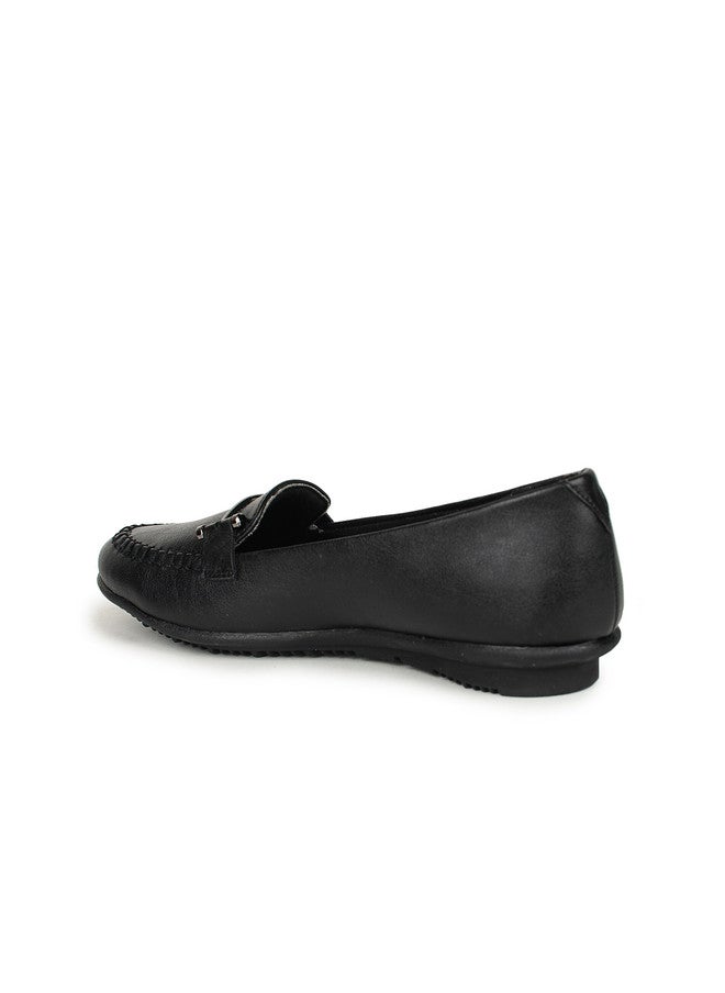 She Zone Black Loafers for Women - Image 3
