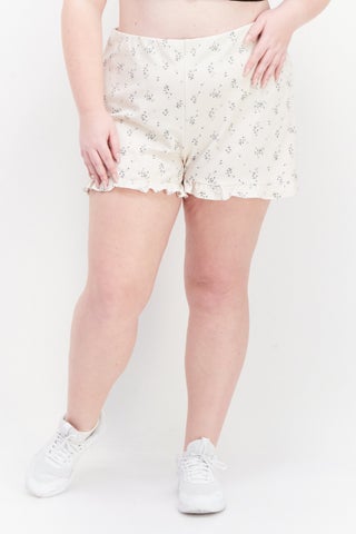 Women Plus Size Floral Pattern Basic Shorts, Beige Combo - pzsku/ZA1FAC828F8D7D3B9DE35Z/45/1746233295/7d14ad8f-9b50-4d28-8614-007d6652477d