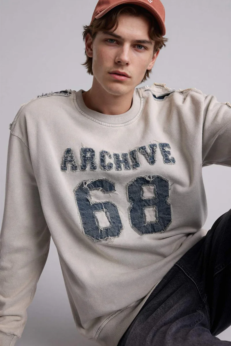 Defacto Boxy Fit Long Sleeve Sweatshirt
