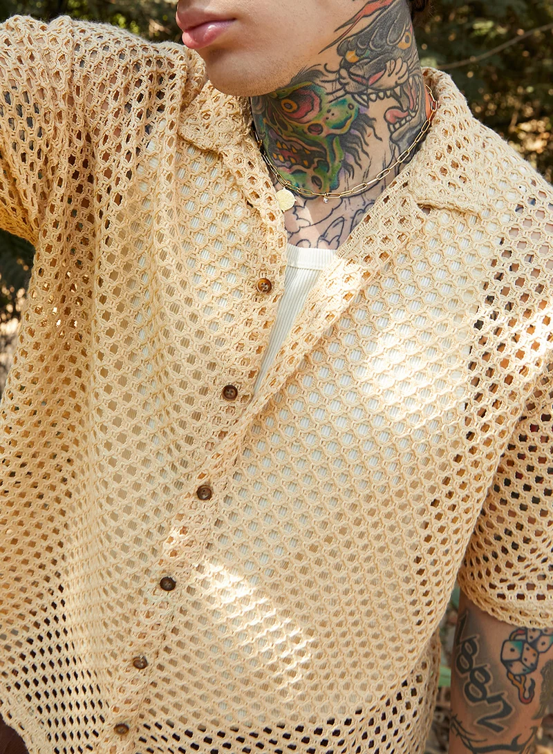 Campus Sutra Campus Sutra Men's Buff Beige Open-Knit Resort Oversized Shirt For Casual Wear | Cuban Collar | Short Regular Sleeves | Button Closure | Oversized Shirt Crafted With Comfort Fit For Everyday Wear