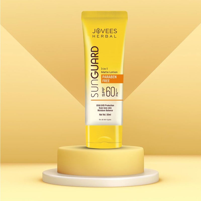 Jovees غسول وجه جوفيز بالأعشاب من البابايا 50 مل  مرطب زبدة الشيا 50 غ  لوشن واقي من الشمس SPF 60 PA 50 مل  سيروم بيو ريتينول ريفيتا لمكافحة الشيخوخة 30 مل مجموعة من 4 - Image 4