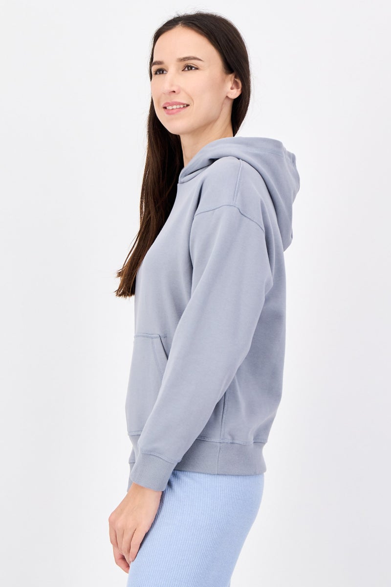 New Balance Women Oversized Fit Long Sleeve Outdoor Hoodie, Grey - Image 4