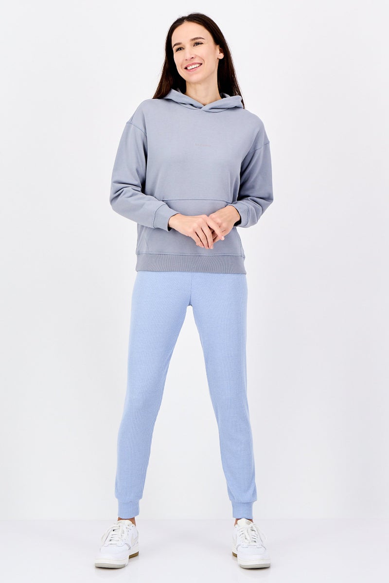 New Balance Women Oversized Fit Long Sleeve Outdoor Hoodie, Grey - Image 2