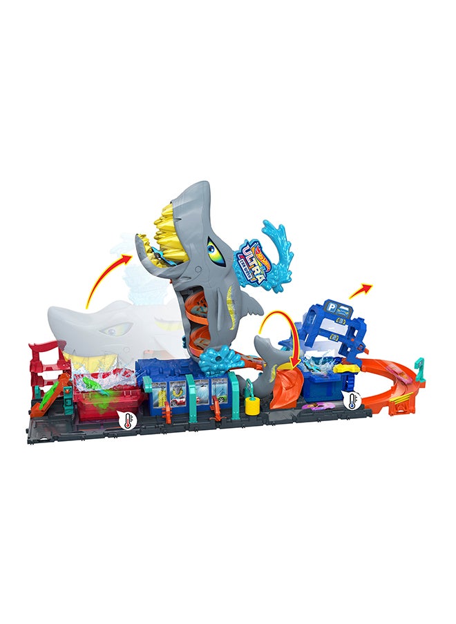 Hot Wheels - City Toy Car Track Set, Ultra Shark Car Wash With 1:64 Scale Color Reveal Toy Car, Repeat Color-Change Feature, Storage - Image 1