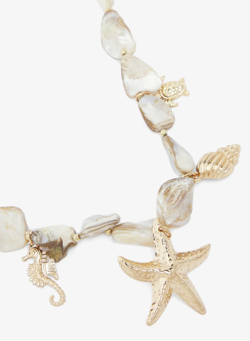 جينجر Sea Charm Resin Necklace