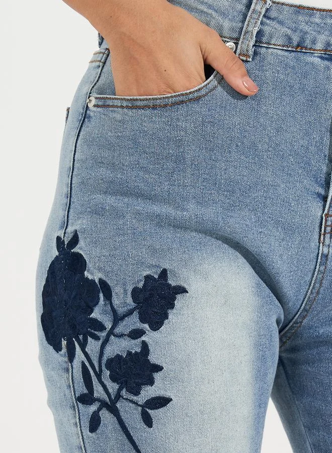 Styli High Rise Tapered Mom Fit Jeans with Embroidery Detail