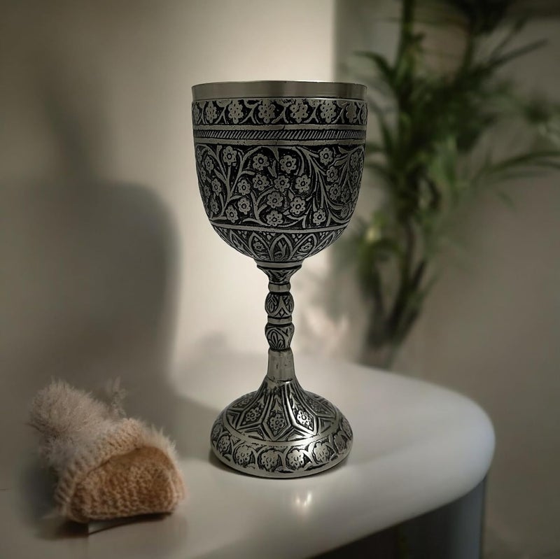 Morcomart 1x Silver Antique wine Cup Arthur King Chalice Goblet Comunioun Wedding Gift - Elegant Royal Famliy Goblet Capacity-280ml, Meatrial- Brass - Image 2