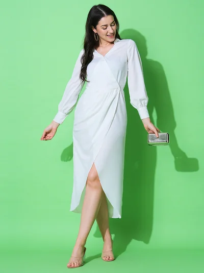 globus Women V-Neck Cuffed Sleeves Satin Midi Dress