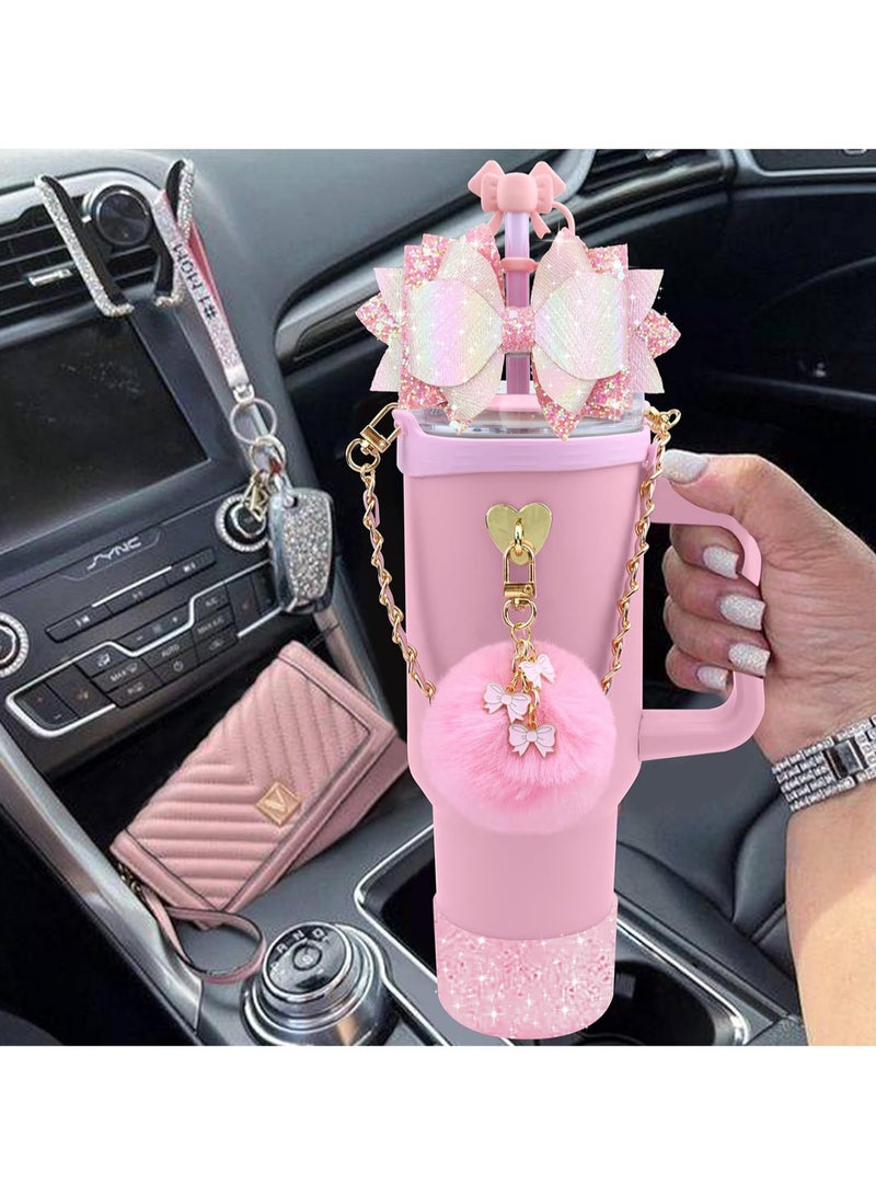 مجموعة من 8 قطع من إكسسوارات أكواب المياه سعة 30 أونصة و40 أونصة (بدلة بيضاء) على شكل قبعة من القش على شكل قلب وقلادة كرة شعر وسلسلة أكواب ملونة - Image 4
