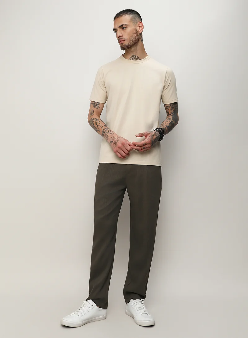 Campus Sutra Men's Army Green Solid Tailored Trousers