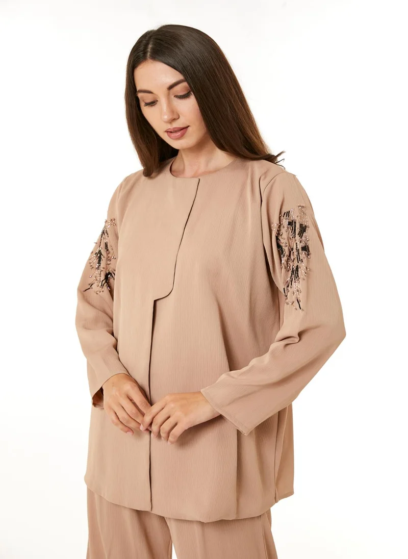 مويستريت Beige Zoom Top and Pants Set
