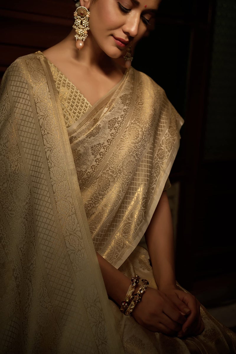 Vardha Women's Kanchipuram Art Silk Saree with Unstitched Blouse Piece - Zari Woven Work Sarees for Wedding (Asya Silk, 390, Off-White) - Image 5