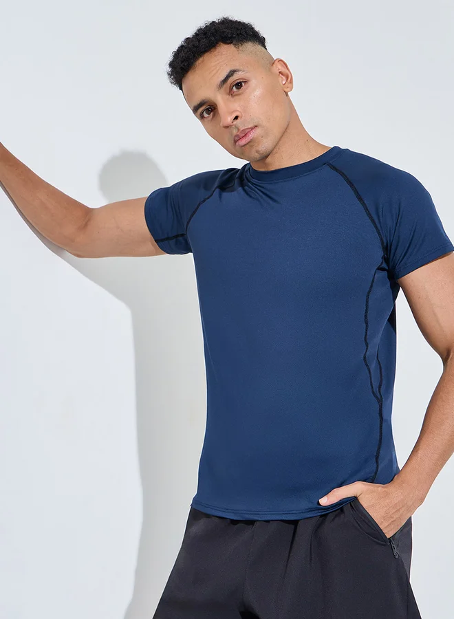 ستايلي اكتيف Navy Blue Solid Raglan Sleeves Contrast Stitch Running T-Shirt