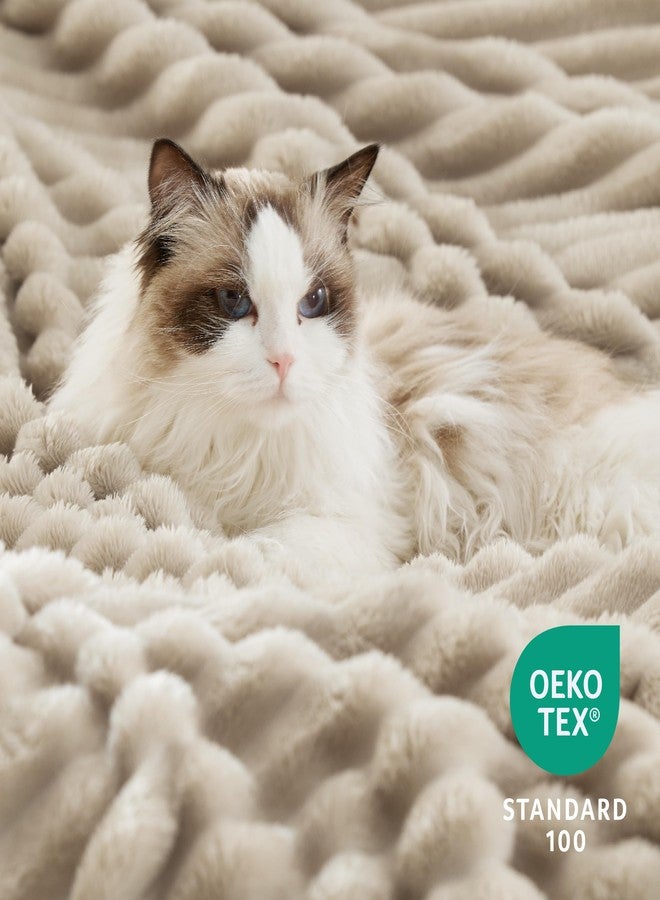 Bedsure Sherpa Blanket Queen Size for Bed - Super Soft, Cozy Fleece Thick Warm Blanket for Winter, GentleSoft Home Room Decor, Beige, 90x90 Inches - Image 4