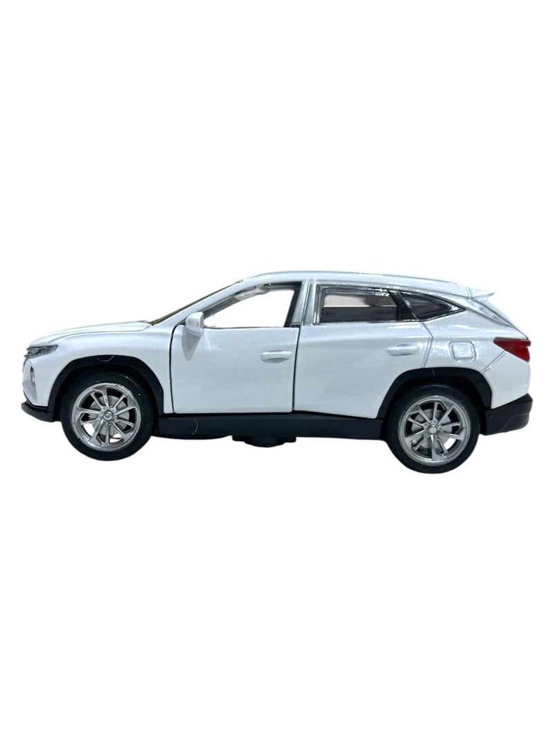 نموذج سيارة هيونداي توسان الرياضية متعددة الاستخدامات بمقياس 1:36 مع أضواء وصوت - سيارة رياضية للأطفال مصنوعة من خليط معدني، سيارة لعبة معدنية مصبوبة - أبواب أمامية مفتوحة - لون أبيض - Image 2