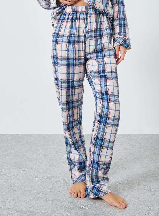 ستايلي طقم بيجاما من قميص بنقشة مربعات وشريط أزرار - Image 4