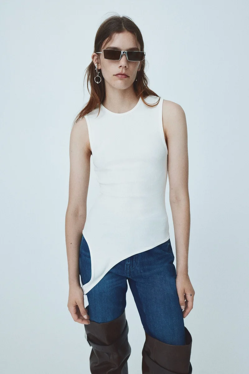 اتش اند ام فيست توب بتصميم غير متماثل