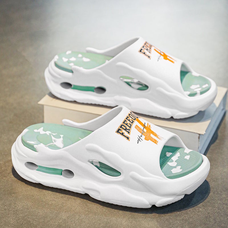 Trendy Brand Slippers For Men In Summer, Teenagers Who Feel Like They Are Stepping On Shit, Sports Sandals For Boys, Thick-Soled Non-Stinky Beach Sandals - Image 2